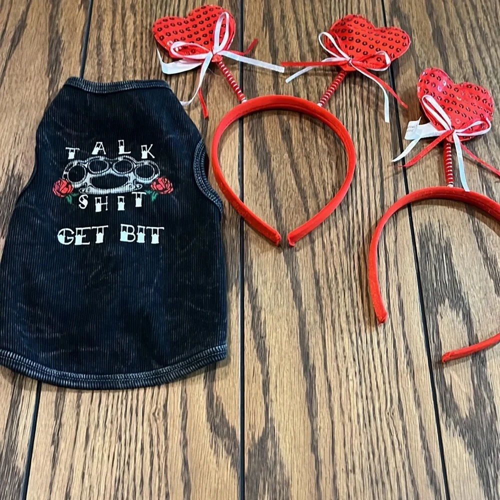 Talk Shit get bit dog tank size S❤️🐶